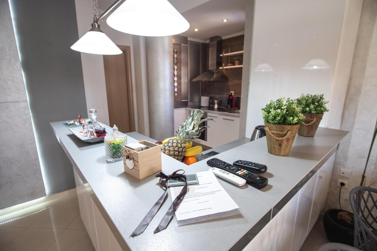 וולוס Luxury & Cozy Apartment מראה חיצוני תמונה