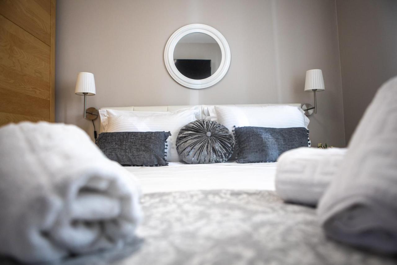 וולוס Luxury & Cozy Apartment מראה חיצוני תמונה
