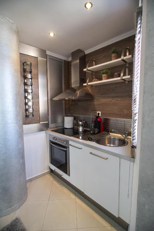 וולוס Luxury & Cozy Apartment מראה חיצוני תמונה